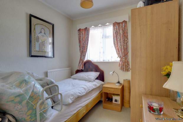 Additional Property Image 3 bedroom Semi Detached for sale in Reading 14