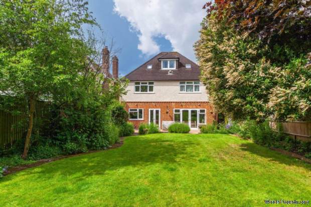 Additional Property Image 5 bedroom Detached for sale in Reading 3