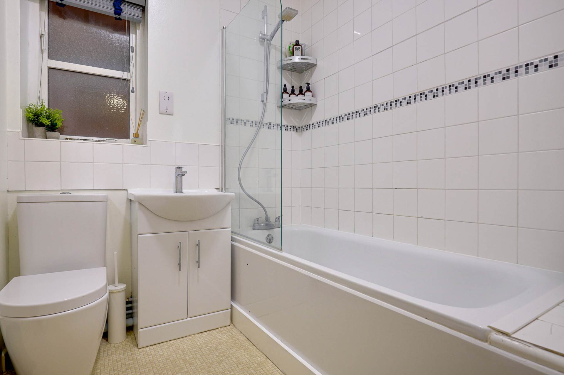Additional Property Image 2 bedroom Maisonette for sale in Reading 9