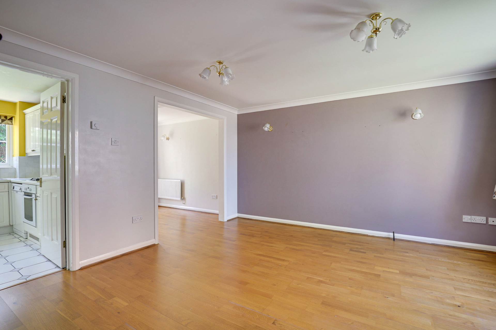 Additional Property Image 3 bedroom Detached for sale in Reading 5