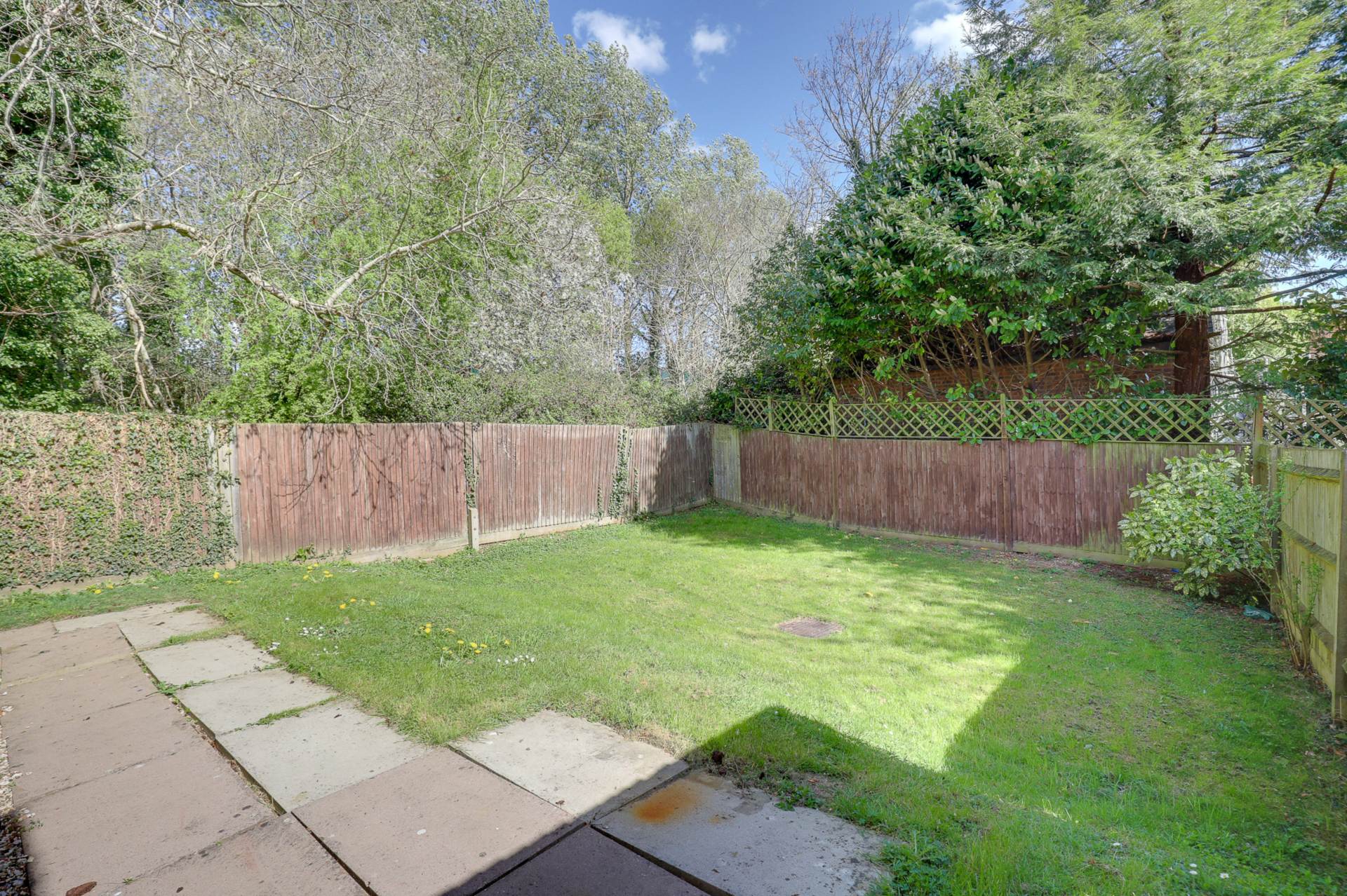 Additional Property Image 3 bedroom Detached for sale in Reading 17