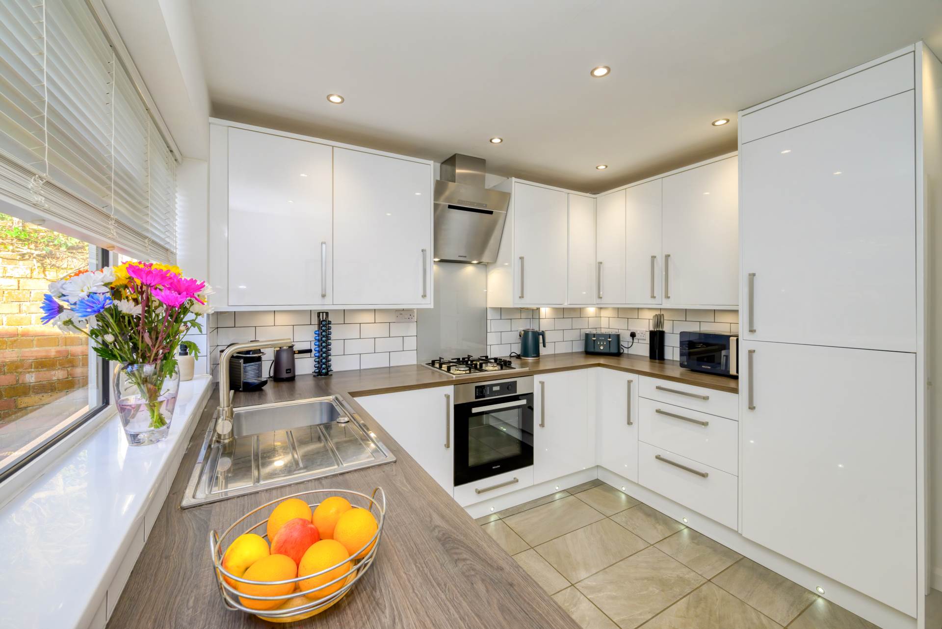 Additional Property Image 3 bedroom Semi Detached for sale in Reading 2