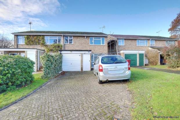 3 bedroom Semi Detached for sale in Reading
