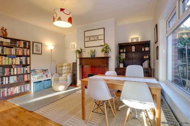 Additional Property Image 3 bedroom Semi Detached for sale in Reading 3