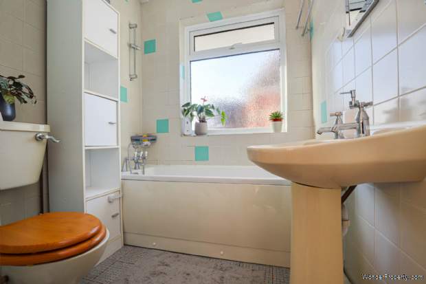 Additional Property Image 3 bedroom Semi Detached for sale in Reading 7