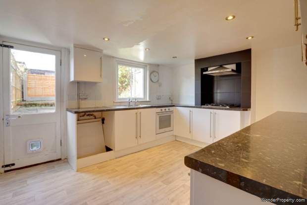 Additional Property Image 3 bedroom Terraced for sale in Reading 2