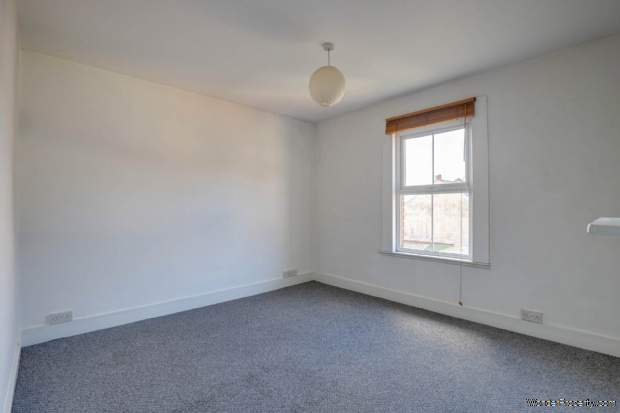 Additional Property Image 3 bedroom Terraced for sale in Reading 10