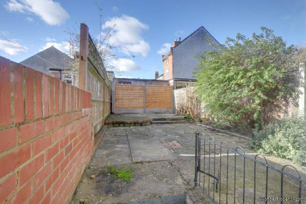 Additional Property Image 3 bedroom Terraced for sale in Reading 11