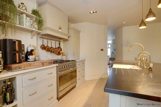 Additional Property Image 3 bedroom Terraced for sale in Reading 5