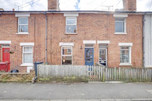 2 bedroom Terraced for sale in Reading