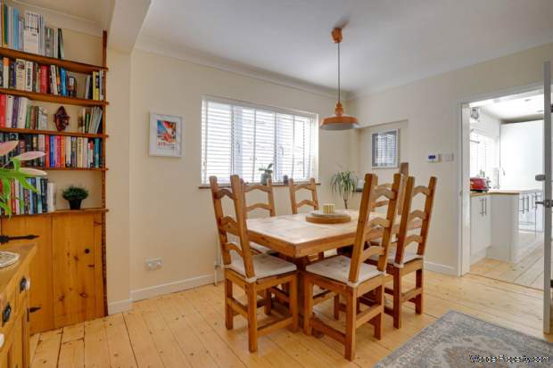 Additional Property Image 3 bedroom Semi Detached for sale in Reading 20