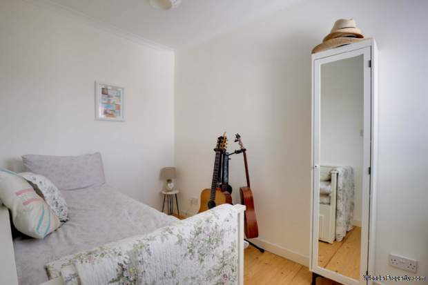 Additional Property Image 3 bedroom Semi Detached for sale in Reading 11