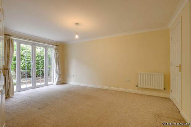 Additional Property Image 6 bedroom Detached for sale in Reading 4