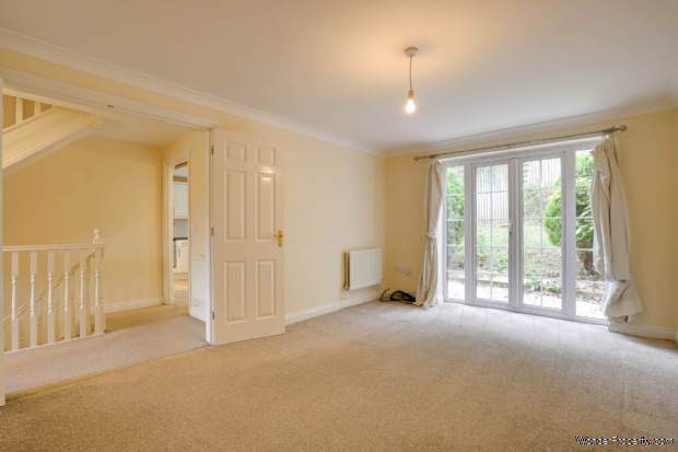 Additional Property Image 6 bedroom Detached for sale in Reading 5