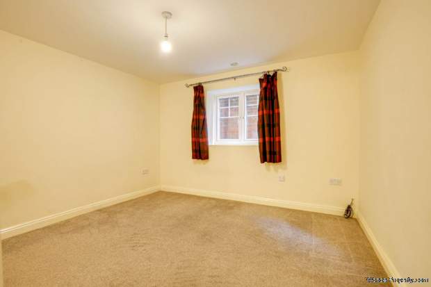 Additional Property Image 6 bedroom Detached for sale in Reading 20