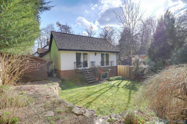 Additional Property Image 3 bedroom Detached for sale in Reading 3