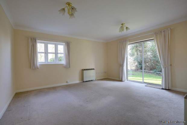 Additional Property Image 2 bedroom Apartment for sale in Reading 2