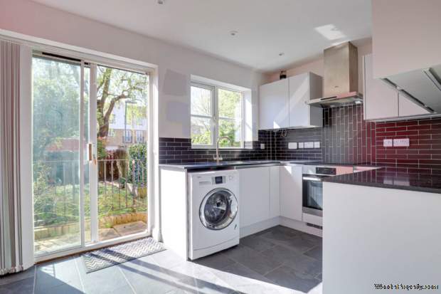 Additional Property Image 2 bedroom End of Terrace for sale in Reading 4