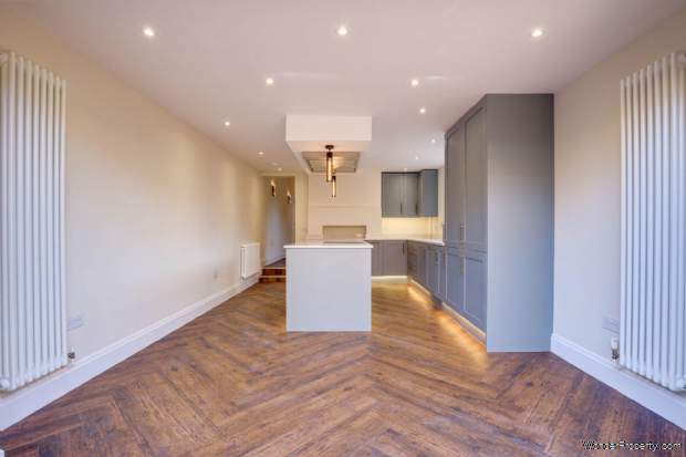Additional Property Image 4 bedroom End of Terrace for sale in Reading 9