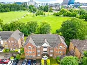 2 bedroom Apartment for sale in Reading