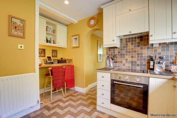Additional Property Image 4 bedroom Detached for sale in Reading 12