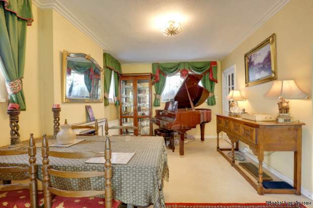 Additional Property Image 4 bedroom Detached for sale in Reading 5