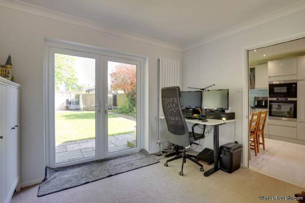 Additional Property Image 3 bedroom End of Terrace for sale in Reading 15
