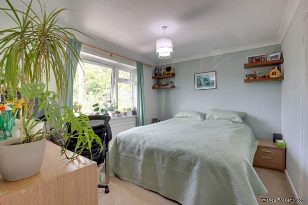 Additional Property Image 3 bedroom End of Terrace for sale in Reading 16