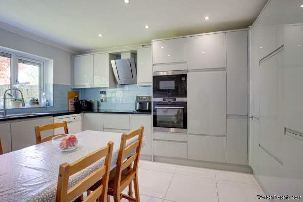 Additional Property Image 3 bedroom End of Terrace for sale in Reading 19