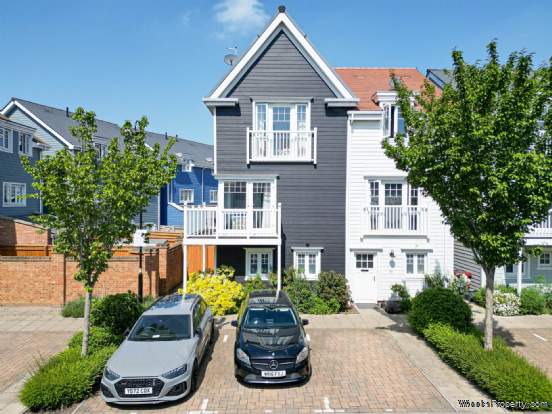 Additional Property Image 4 bedroom Town House for sale in Reading 2