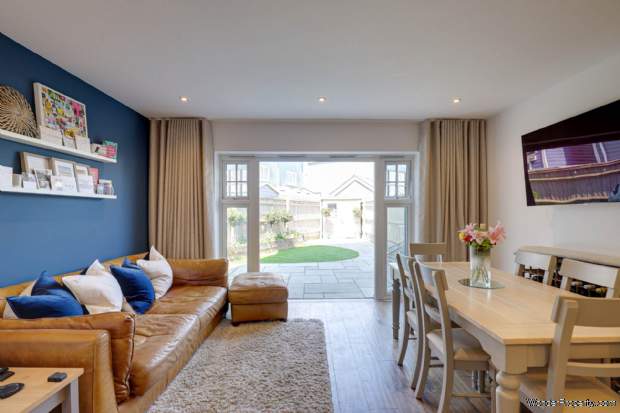 Additional Property Image 4 bedroom Town House for sale in Reading 3