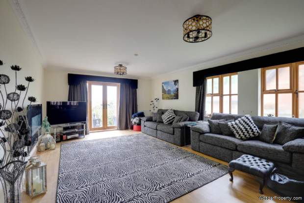 Additional Property Image 6 bedroom Detached for sale in Reading 19