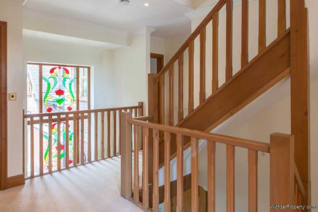 Additional Property Image 6 bedroom Detached for sale in Reading 3