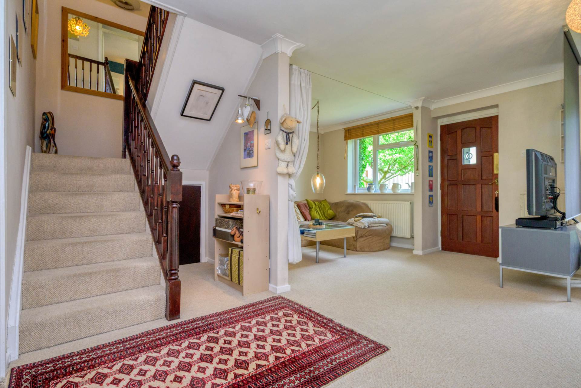Additional Property Image 3 bedroom Detached for sale in Reading 3
