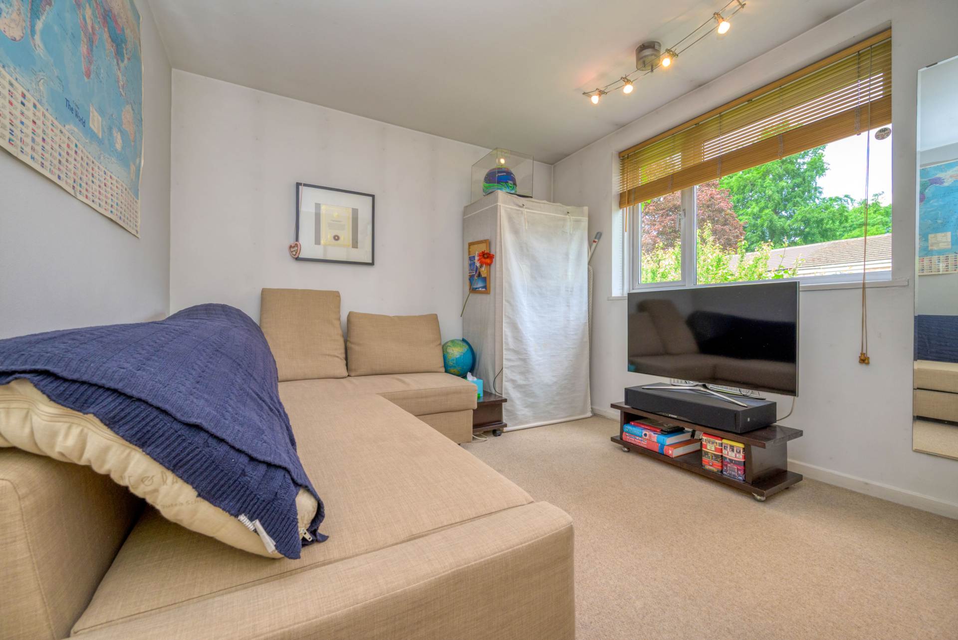 Additional Property Image 3 bedroom Detached for sale in Reading 7
