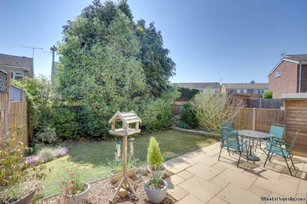 Additional Property Image 3 bedroom Semi Detached for sale in Reading 8