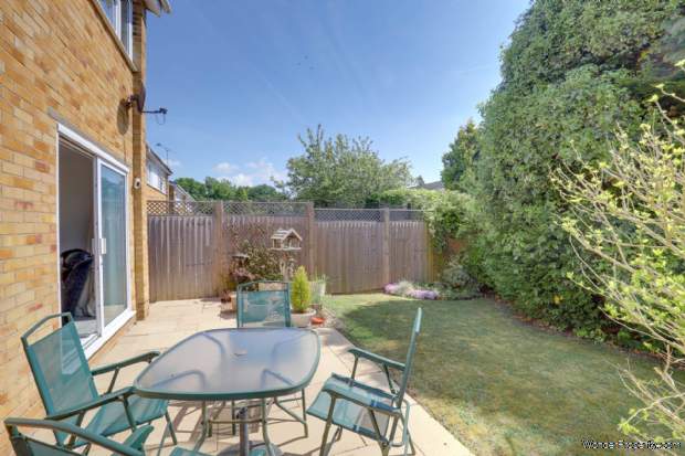 Additional Property Image 3 bedroom Semi Detached for sale in Reading 10