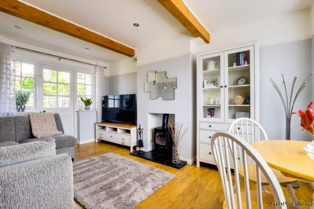 Additional Property Image 3 bedroom Semi Detached for sale in Reading 18
