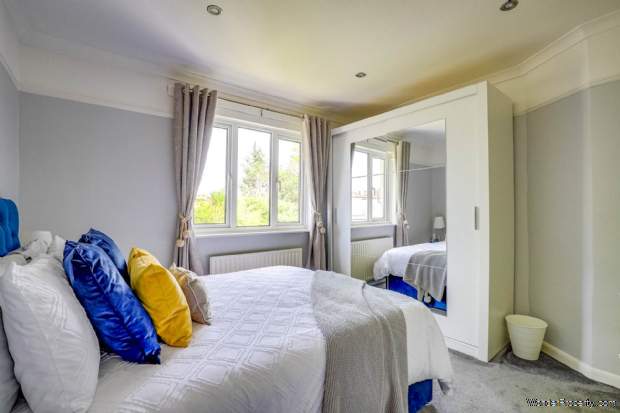 Additional Property Image 3 bedroom Semi Detached for sale in Reading 12