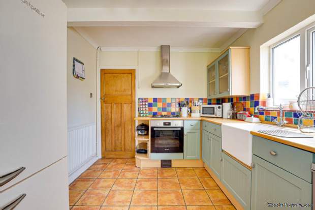 Additional Property Image 3 bedroom Semi Detached for sale in Reading 5