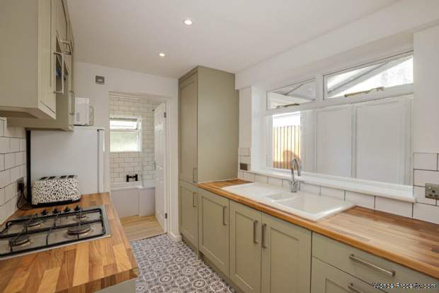 Additional Property Image 3 bedroom Terraced for sale in Reading 16