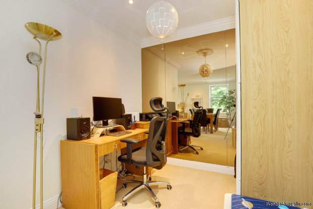 Additional Property Image 2 bedroom Apartment for sale in Reading 15