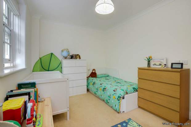 Additional Property Image 2 bedroom Apartment for sale in Reading 17