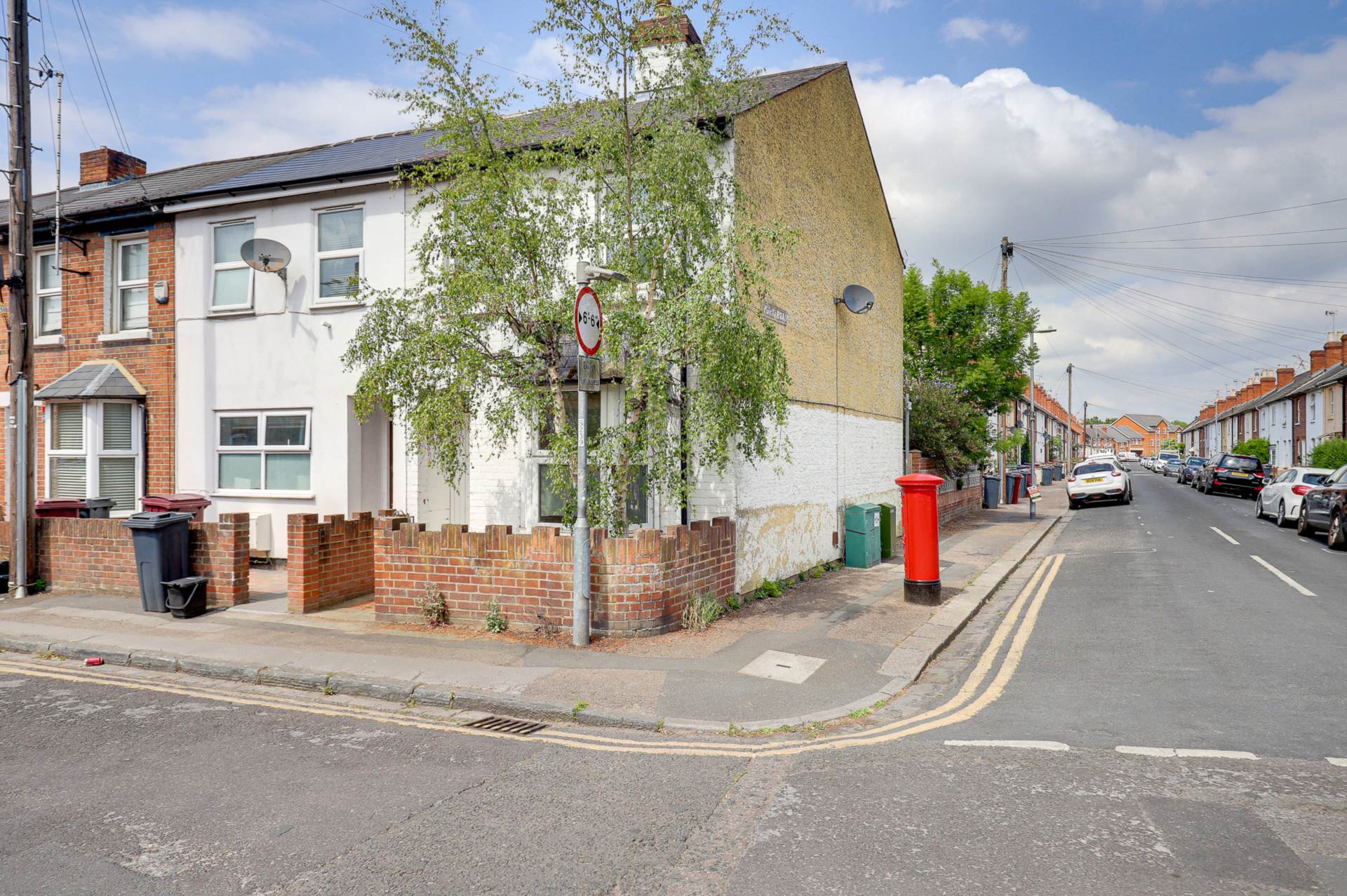 Additional Property Image 2 bedroom End of Terrace for sale in Reading 2