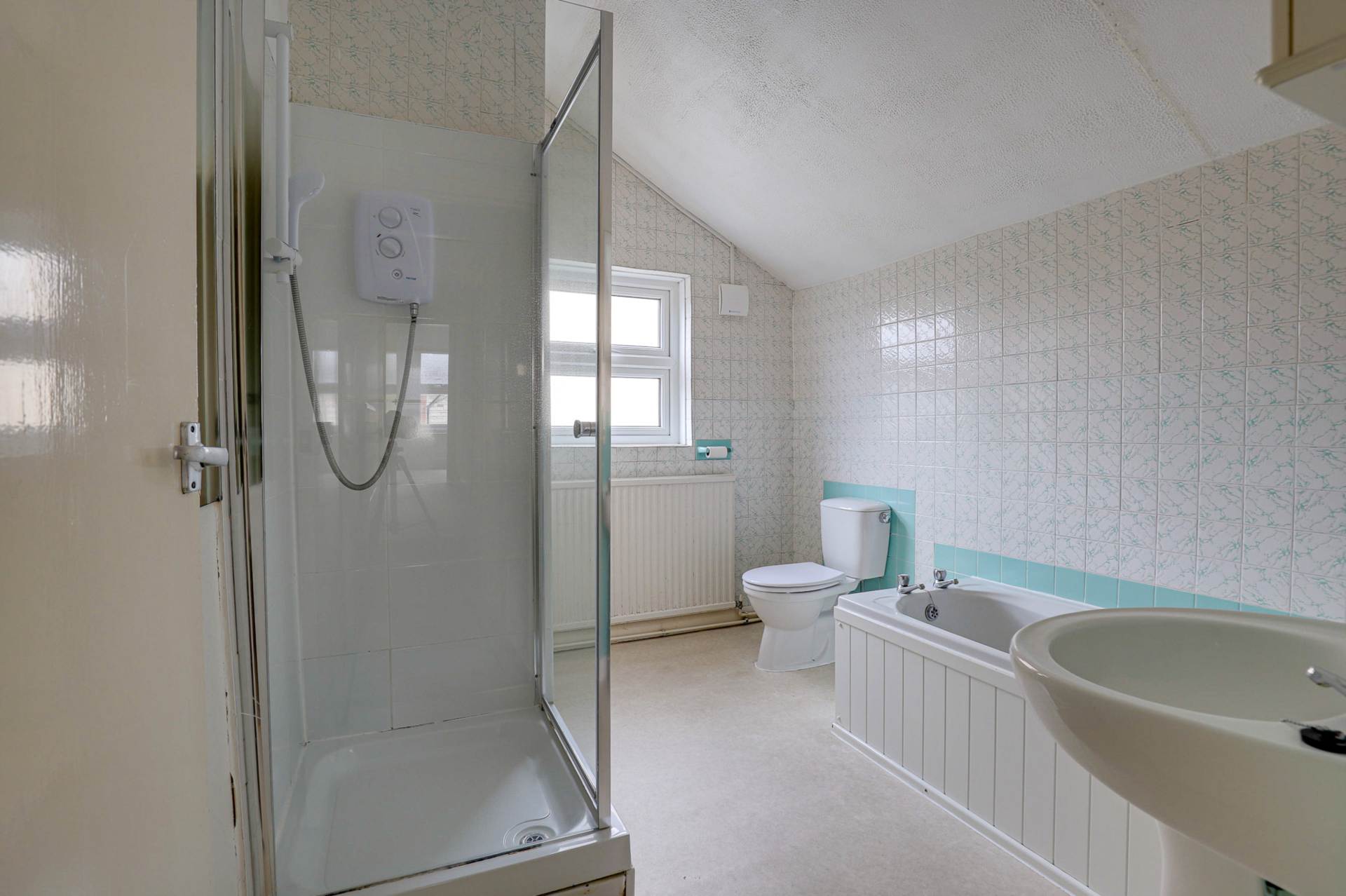 Additional Property Image 2 bedroom End of Terrace for sale in Reading 15