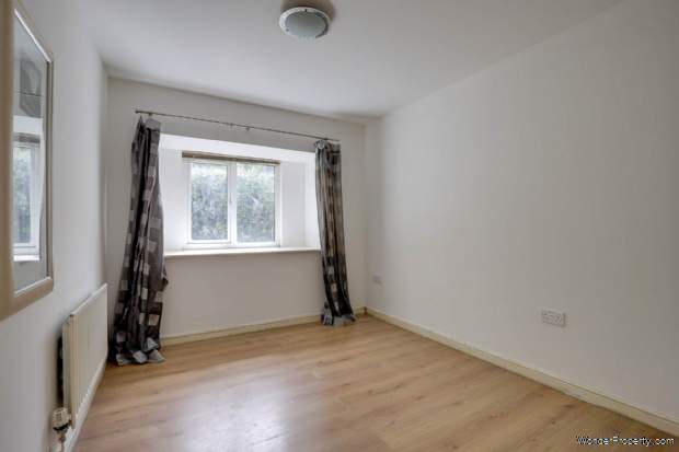 Additional Property Image 2 bedroom Apartment for sale in Reading 8