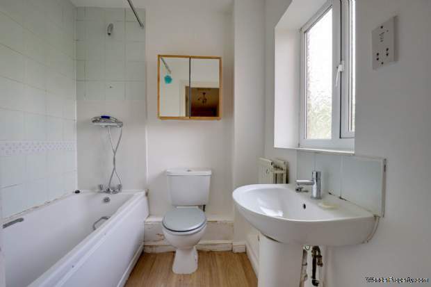 Additional Property Image 2 bedroom Apartment for sale in Reading 9