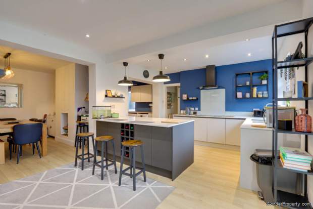 Additional Property Image 4 bedroom Detached for sale in Reading 4
