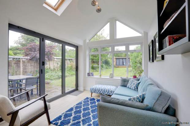 Additional Property Image 4 bedroom Detached for sale in Reading 6