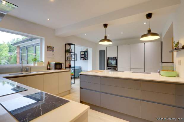 Additional Property Image 4 bedroom Detached for sale in Reading 13